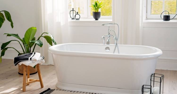 freestanding bath