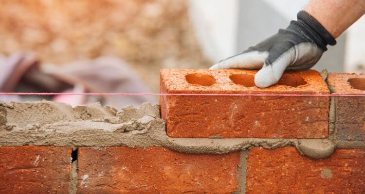 How Much Do Bricklayers Make?