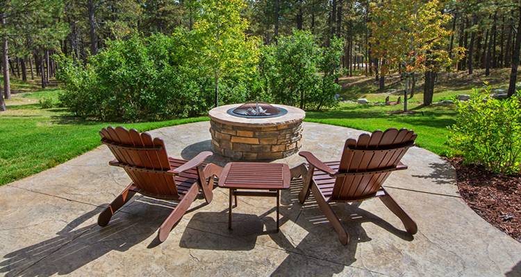 outdoor fire pit