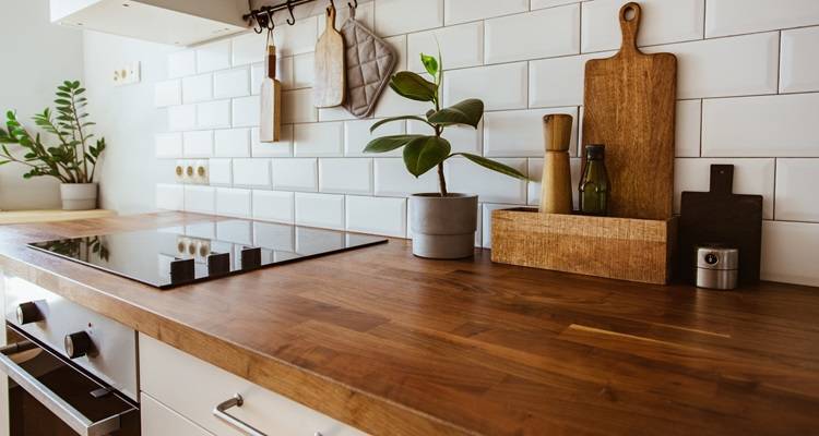 Wooden laminate worktop in kitchen